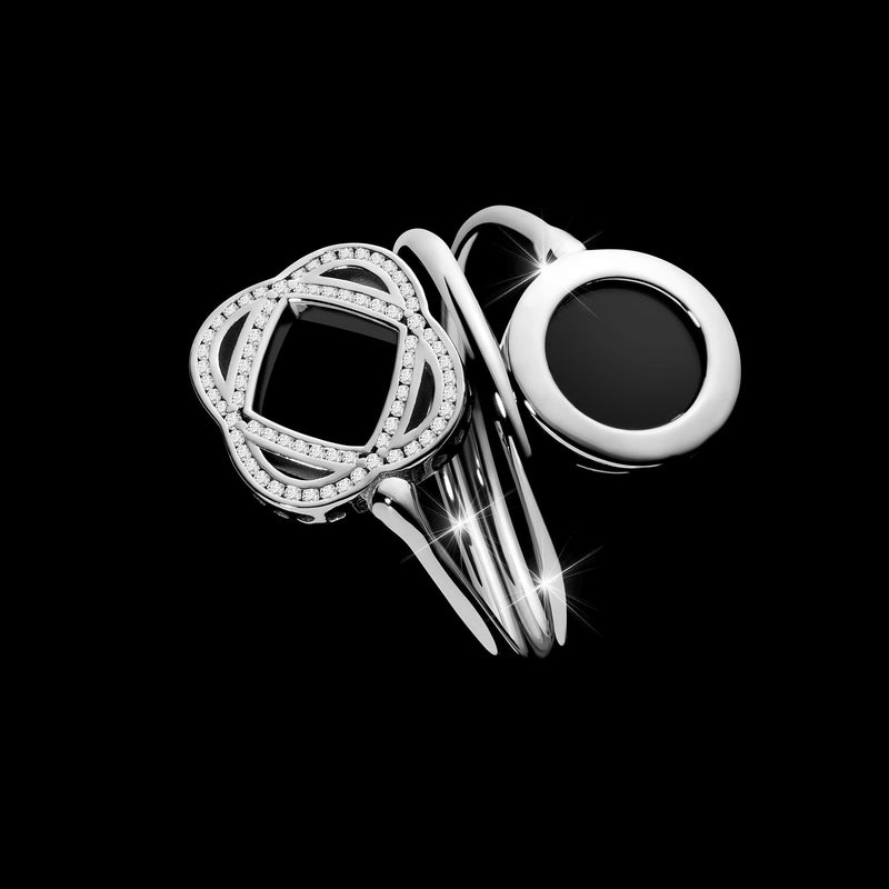 Black onyx & diamond ring in 18k white gold | Alessandra Lapeschi